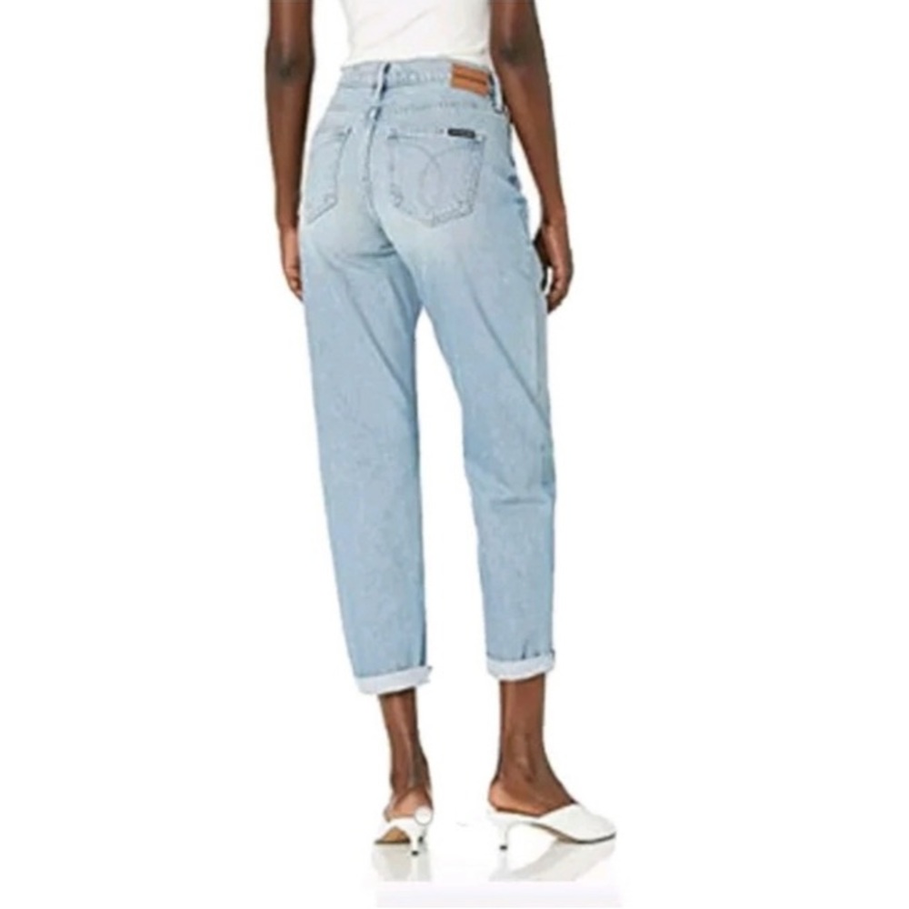 Calvin Klein~NWT~Women’s Mid Rise Slim‎ Boyfriend Light Wash Jeans~Sz 31 - Picture 2 of 15